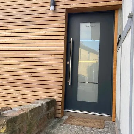 Moderne Ferienwohnung Mit Balkon Herxheim Exterior foto