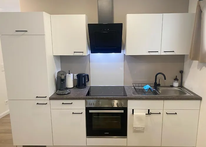 Moderne Ferienwohnung Mit Balkon