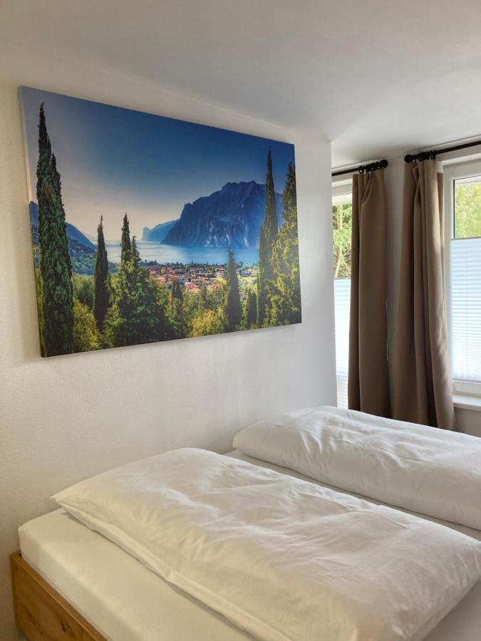 Moderne Mit Balkon Apartment *