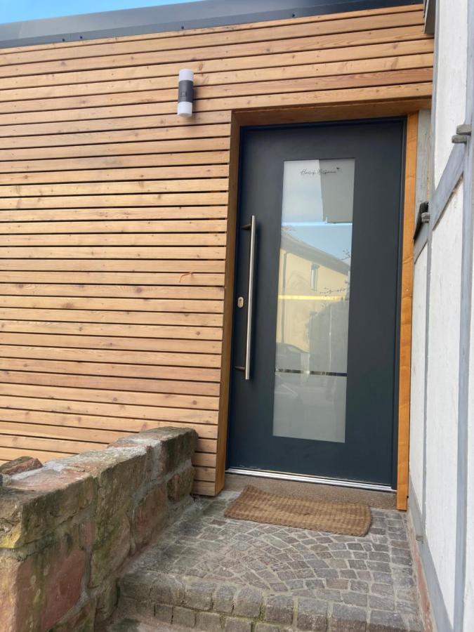 Moderne Mit Balkon * Herxheim